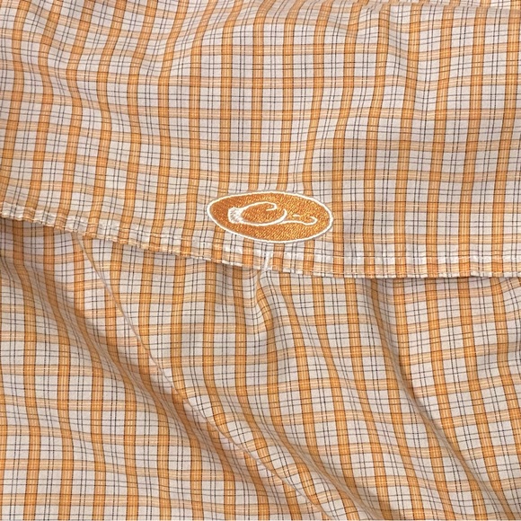 Drake Performance Gear  Men’s Size: Medium  Worn twice maybe. Vented back. - Picture 2 of 3